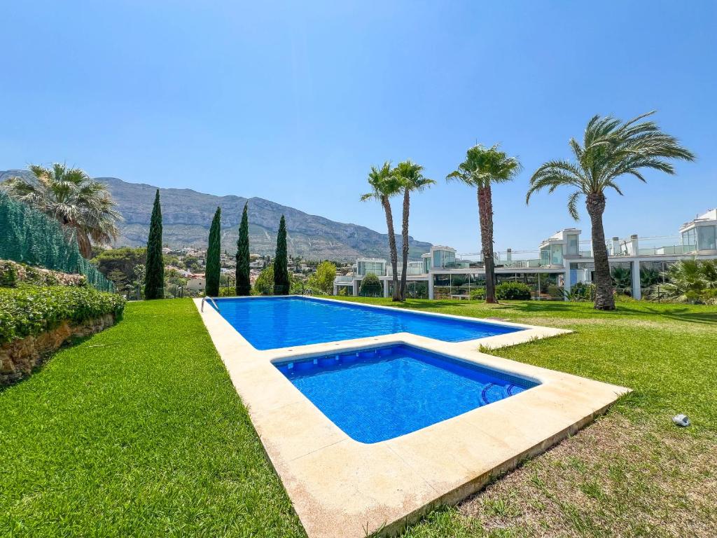 Residencial Miramontgo by CARLOSFERIEN