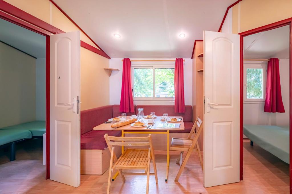 Camping Seasonova Val de Coise - Mobile Home