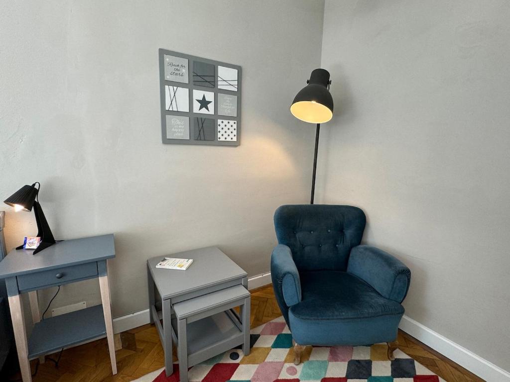 Modern Apartment with free garage