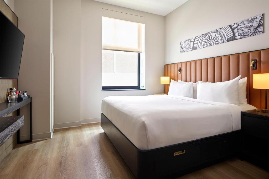 Arlo Chicago - 