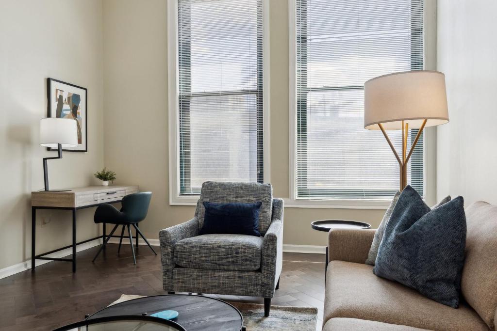 Placemakr Downtown Pittsburgh at The Pennsylvanian - Premium Appartement Met 1 Slaapkamer