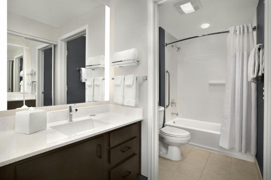 Residence Inn DFW Airport North/Grapevine - 