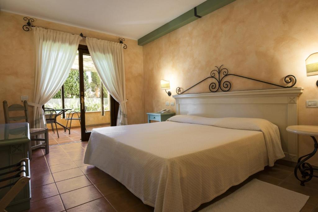 Lantana Resort Hotel&Apartments