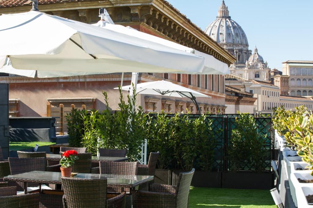 Gallery image of Brunelleschi Luxury Holidays in Rome