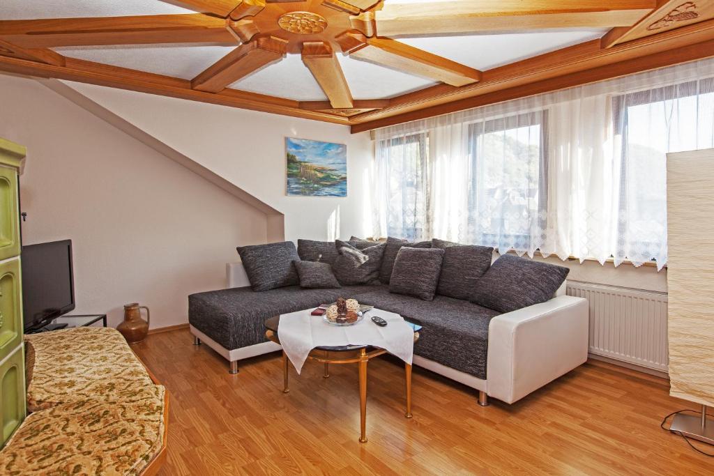 Hotel & Restaurant Krone - Apartamento De Dos Dormitorios