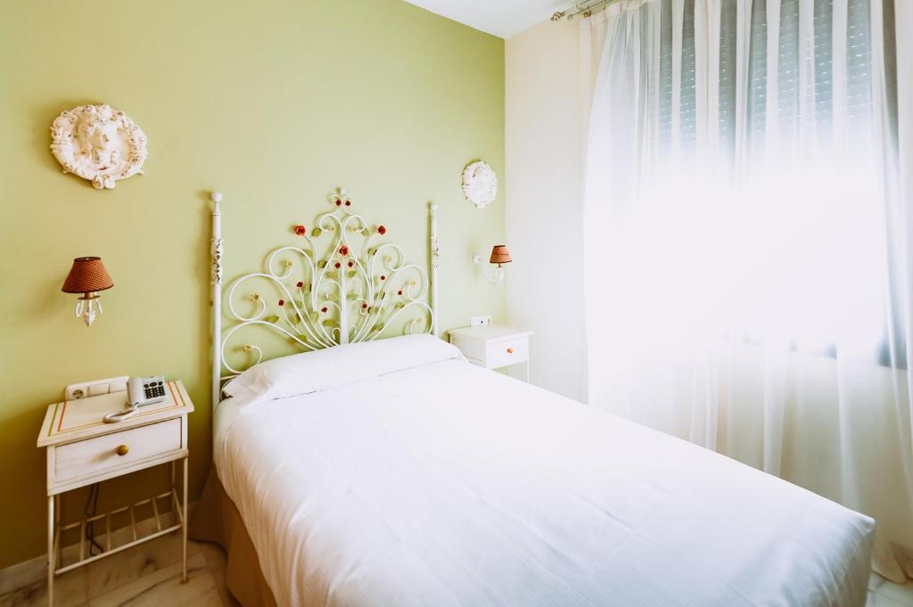 Basic Hotel Doña Manuela - Resim 12