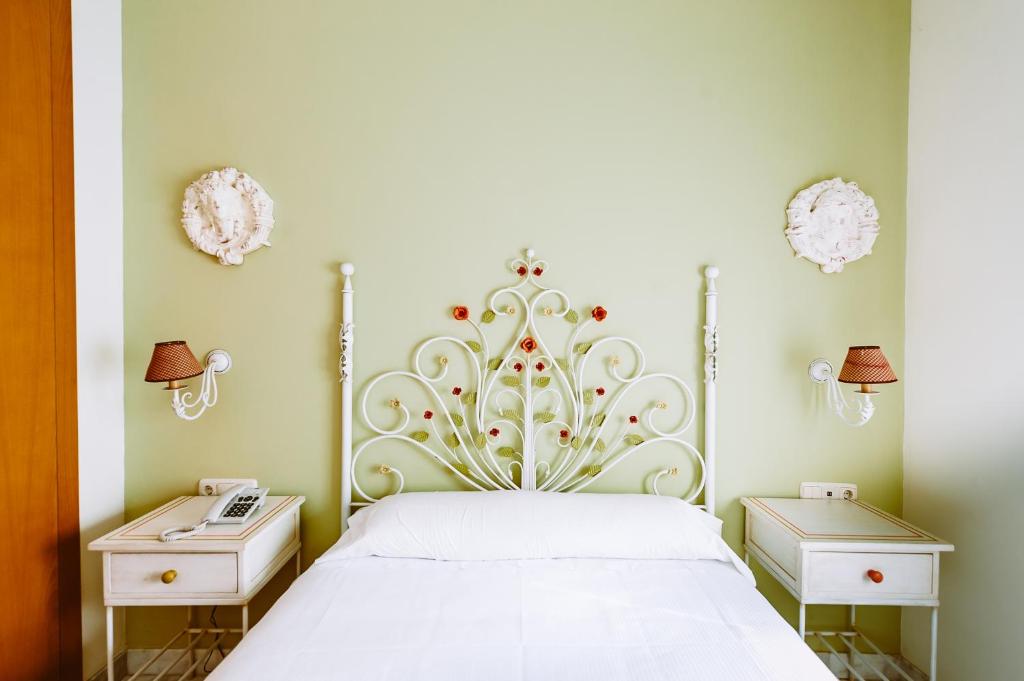 Basic Hotel Doña Manuela - Resim 26