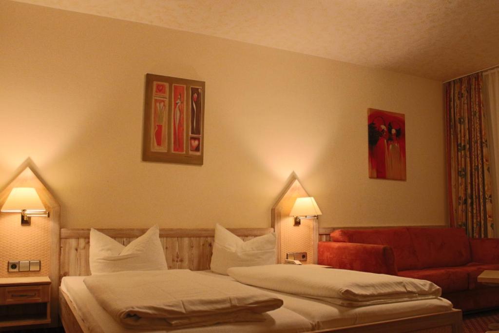 Central-Hotel - Comfort-driepersoonskamer