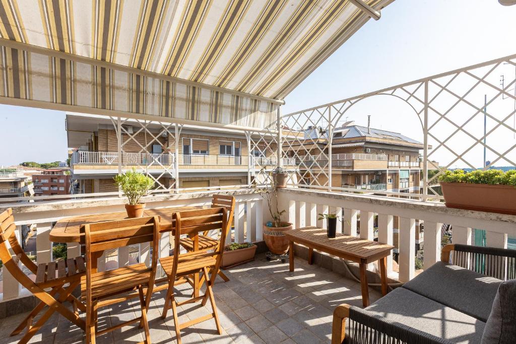 Francesco Terrace by Rental in Rome
