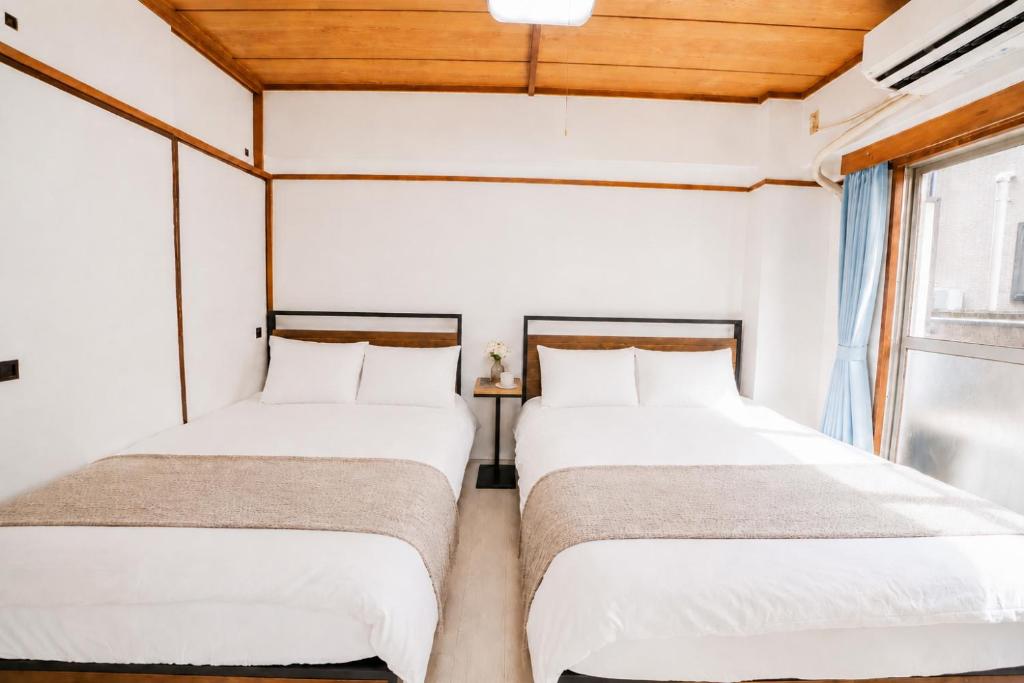 103Room 1 Stop from Ikebukuro Entire 35m on 1st Floor 2 Bedrooms for up to 6 Guests 3Minute Walk to Don Quijote