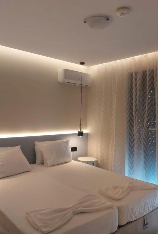 CasaDiElsa Balcony Suite