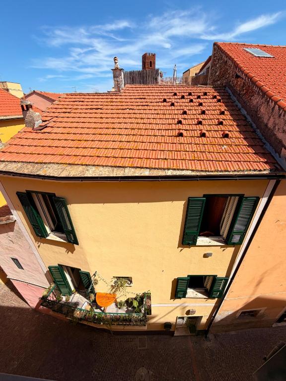 an overhead view of a building with a red roof at Ca' Letizia in Noli