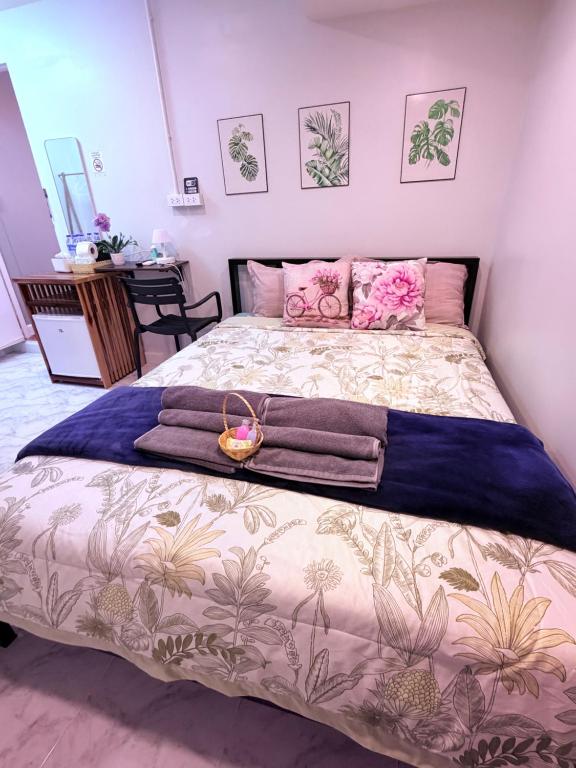 Pion Hotel Ayutthaya - Standard Double Room