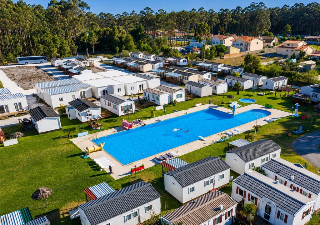 an aerial view of a resort with a swimming pool at Casa Nature's Avlis Bungalow 4XZ in Pataias