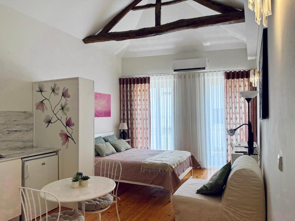 Casa Bonjardim