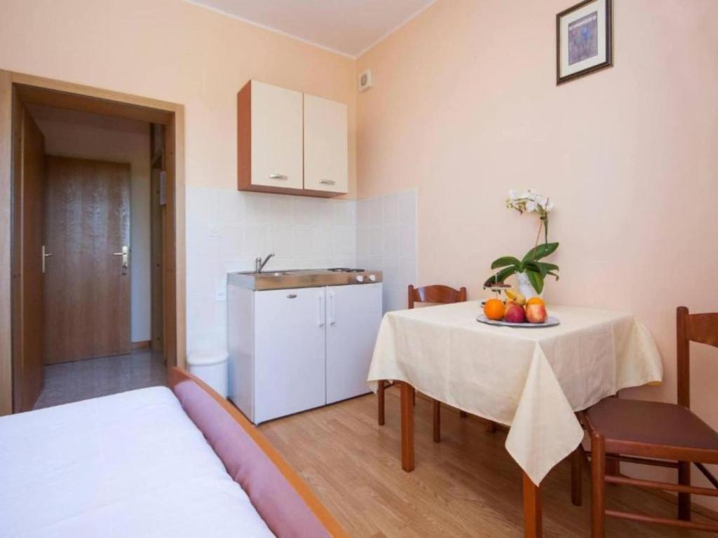 Guest House Stay & Smile Dolac Primo ten - Studio with Sea View and Balcony