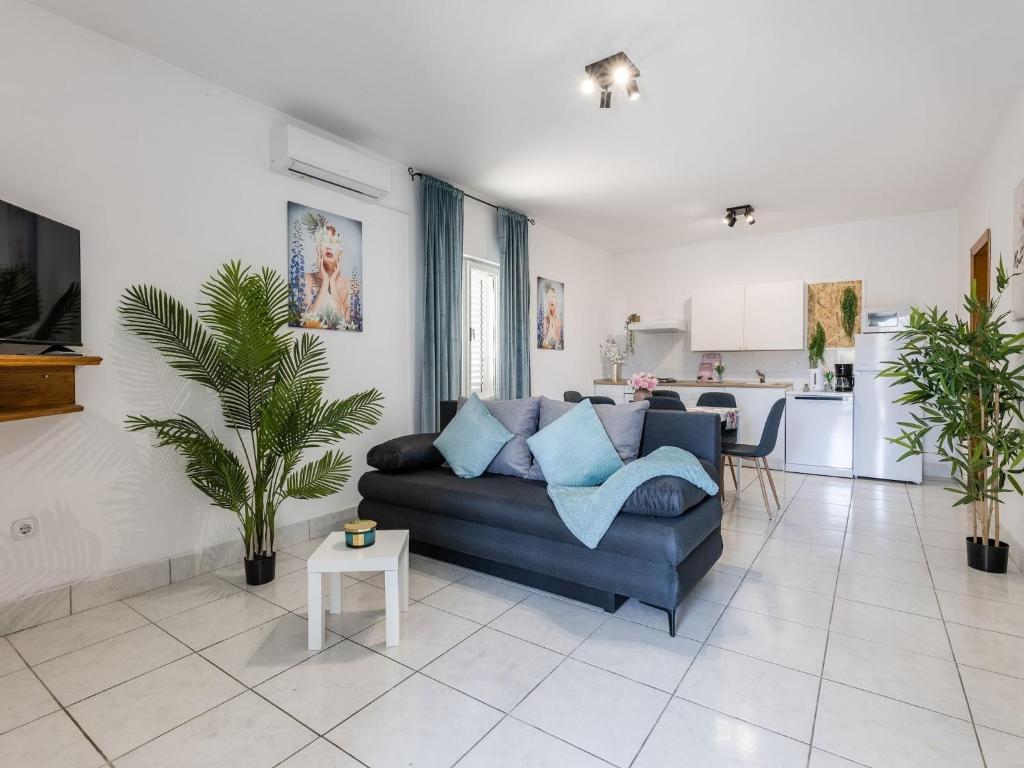 Apartments Villa Mavi, Novalja, ground floor