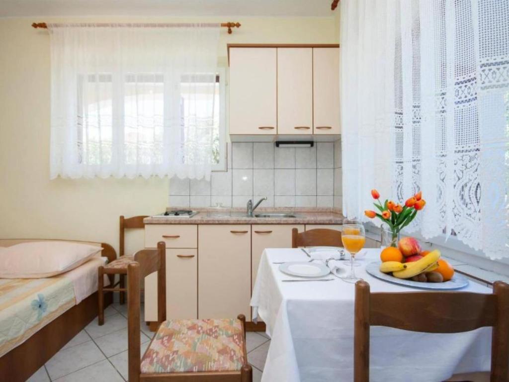 Guest House Stay & Smile Dolac Primo ten - Studio with Terrace and Garden View