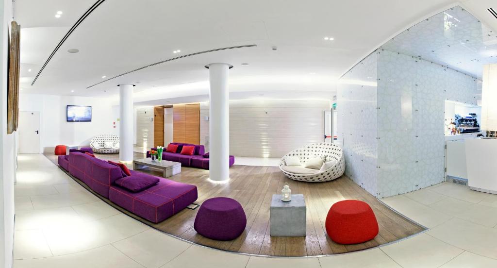Posezení v ubytování Europa Hotel Design Spa 1877