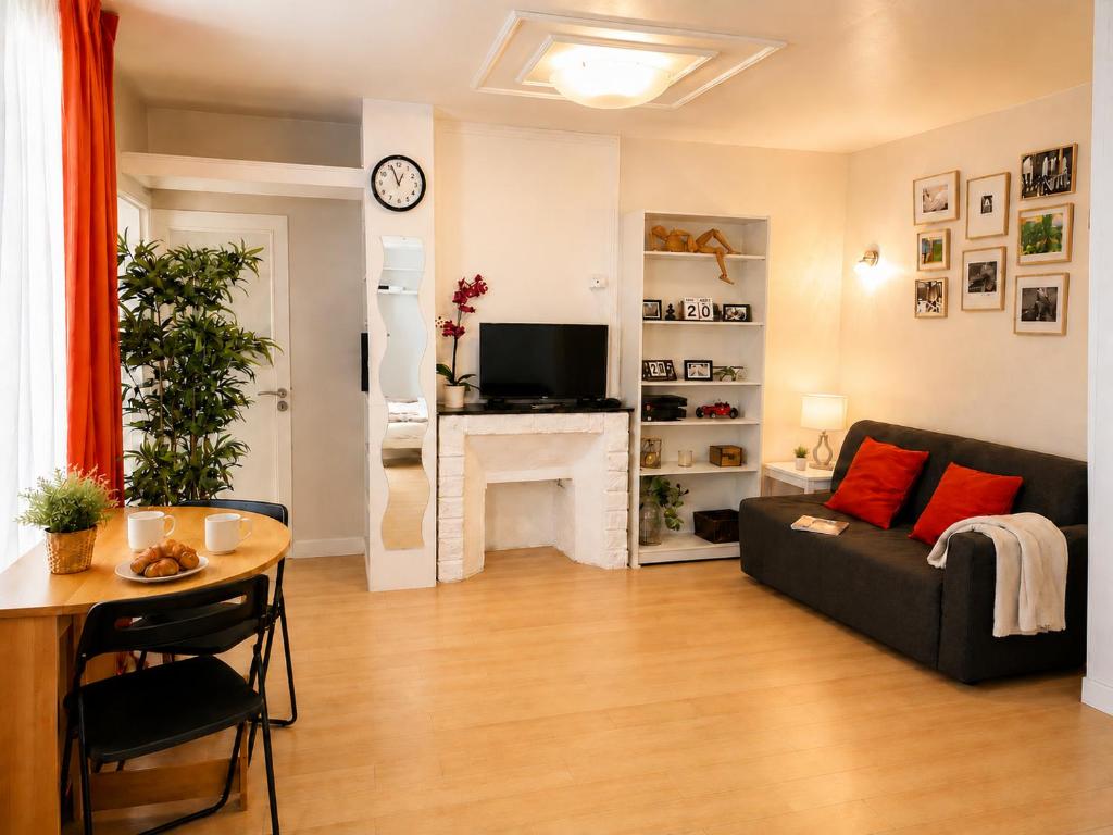 Central Paris - Quiet Apartment in Le Marais, AC and Metro