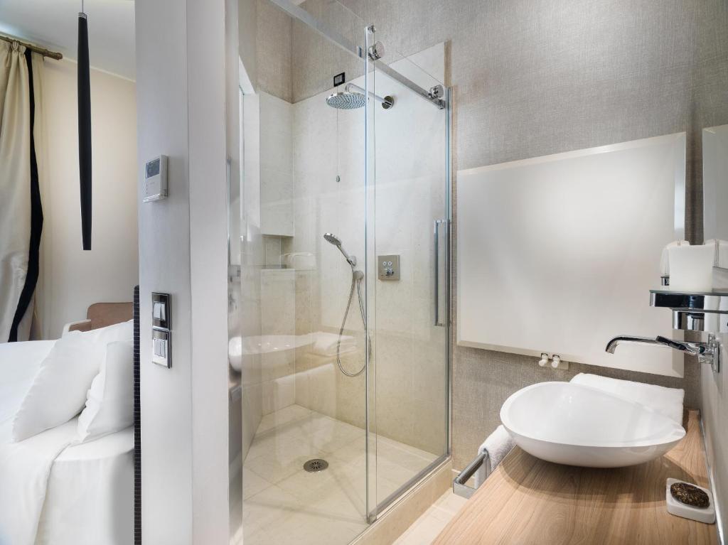 The Glamore Milano Duomo - Resim 23