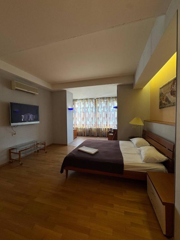 French boulevard Family Apartment 41 фото 2