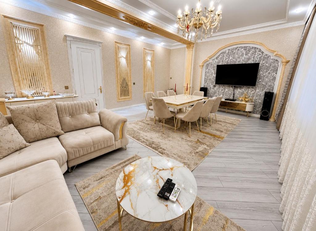 Premium Apartment near the airport در باکو