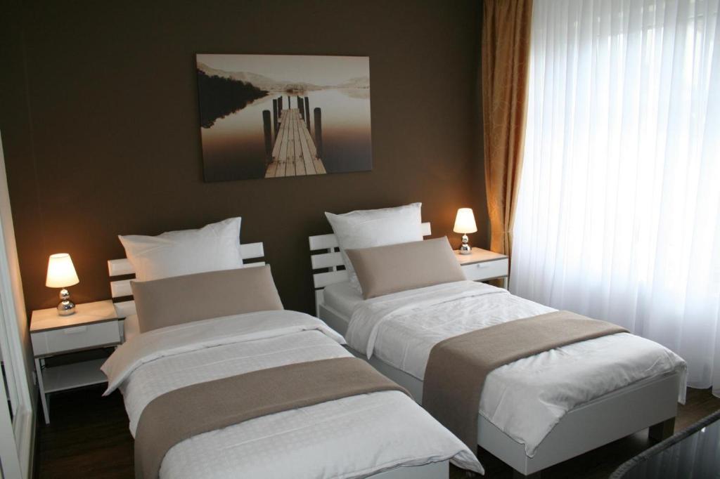 Gallery image of Messe Apartment, Flughafen-Köln Bonn in Rösrath