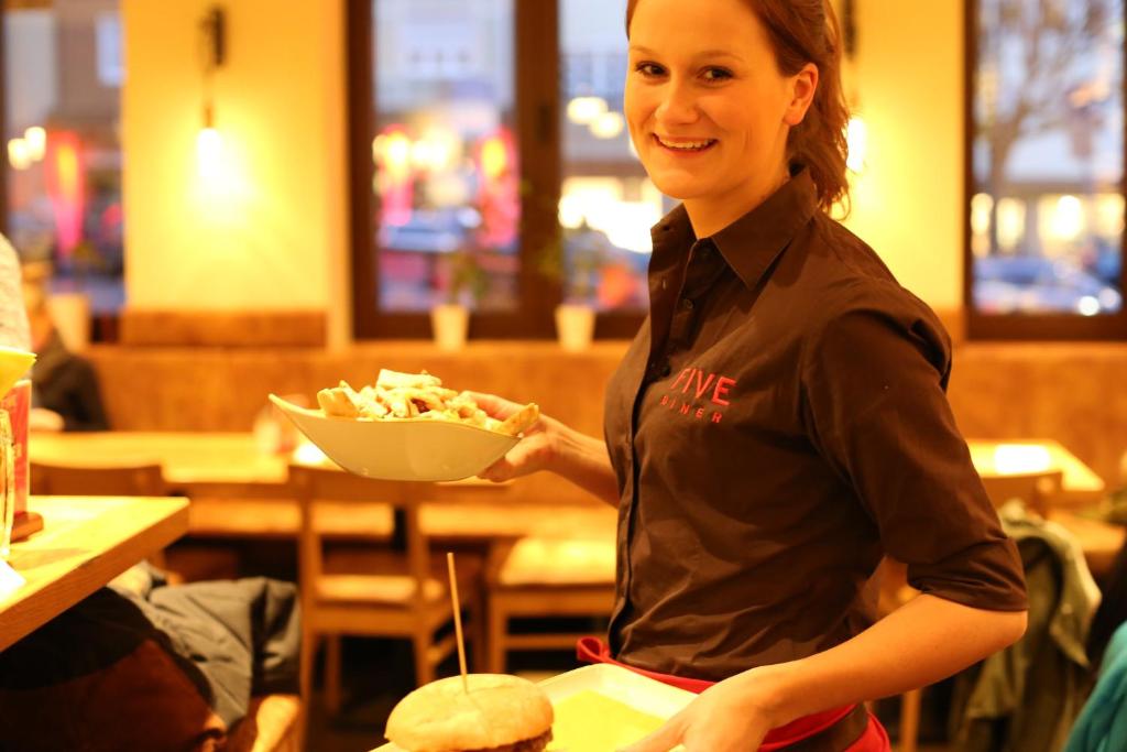 Hotel FIVE - Resim 7