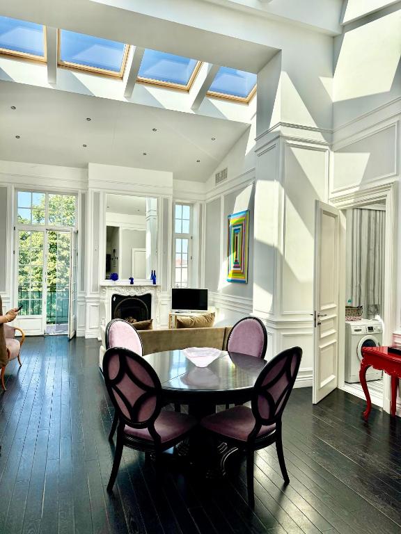 Historical Apartment French style фото 4