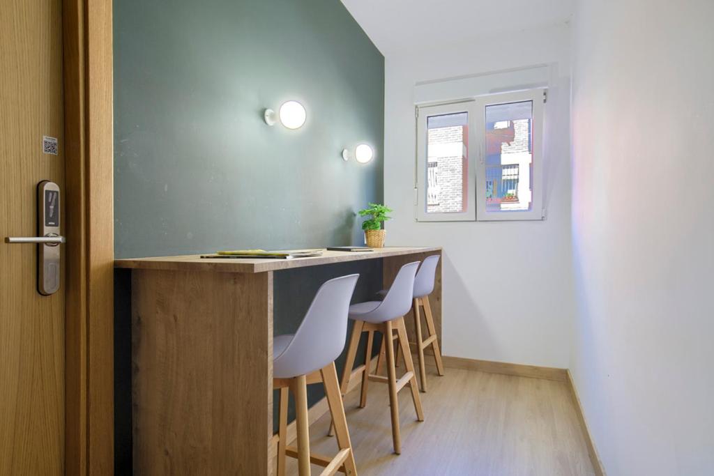 Habitación Privada en Coliving Premium Madrid Río