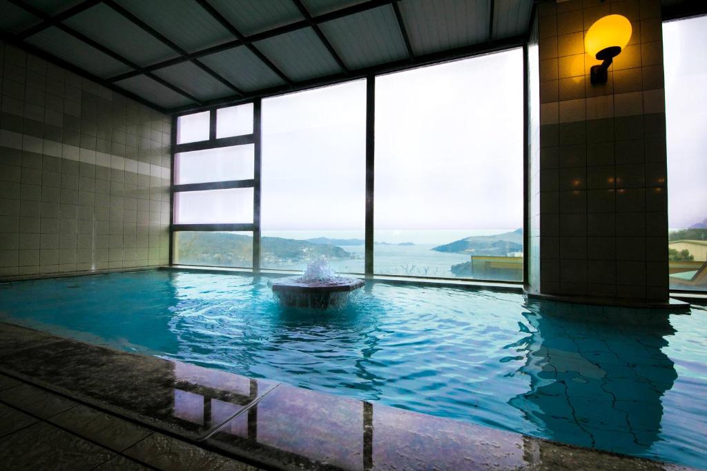 Sundlaugin á Toba View Hotel Hanashinju eða í nágrenninu