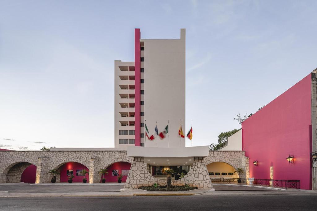 a rendering of the front of a building at Gamma Merida El Castellano in Mérida