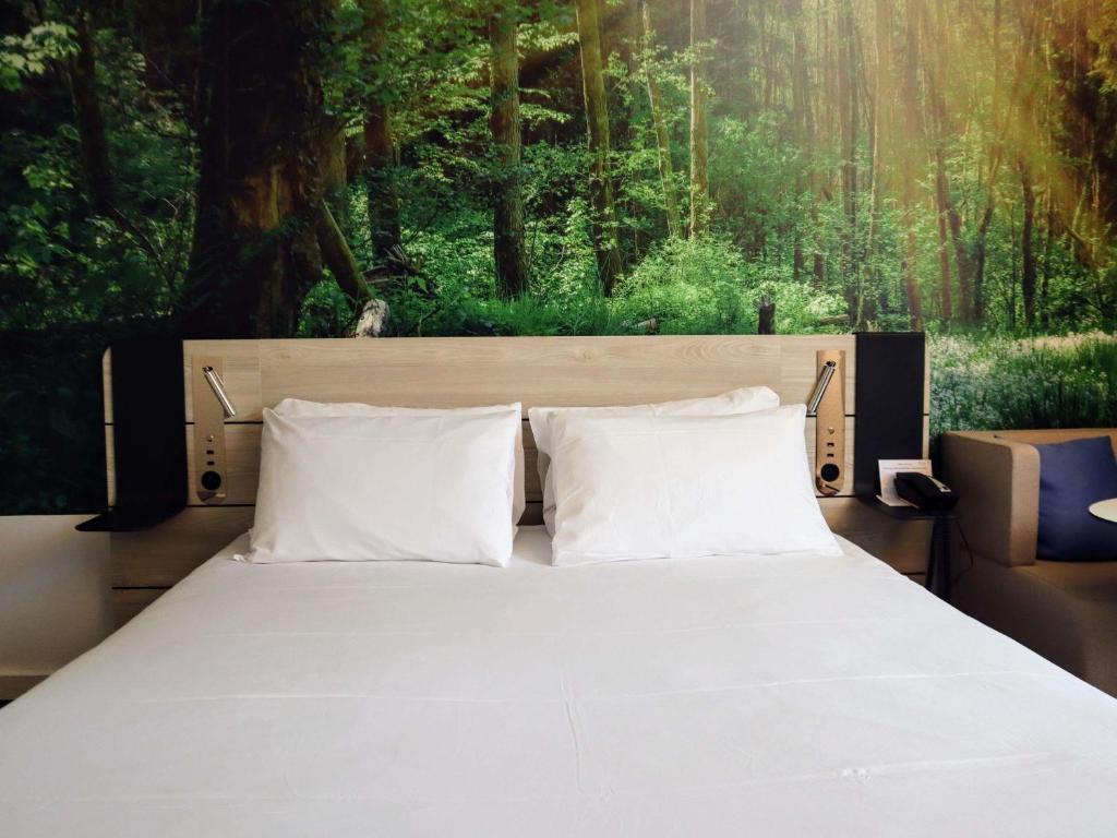 Novotel Rennes Alma - Superior Queen Room - Disability Access
