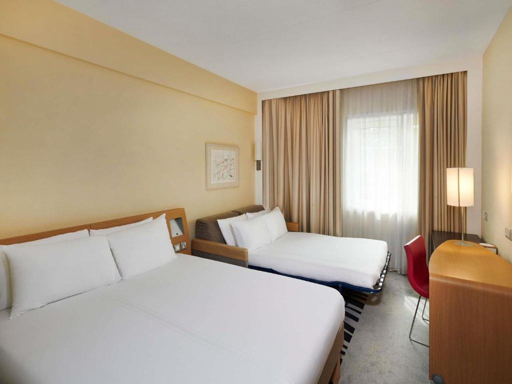 Novotel London West - 