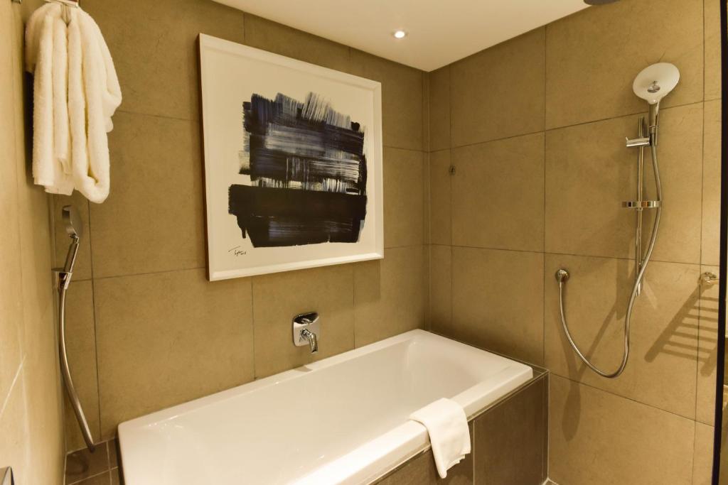 Hotel 2 Fevrier - Apartamento Júnior