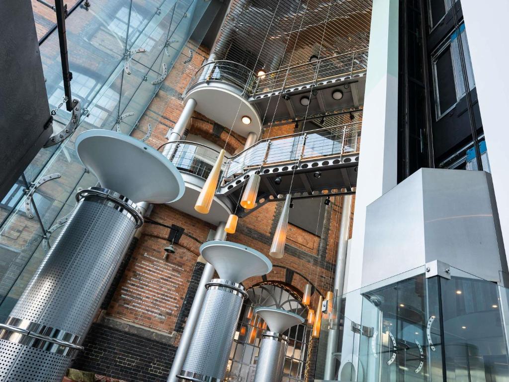 Novotel Cardiff Centre - 