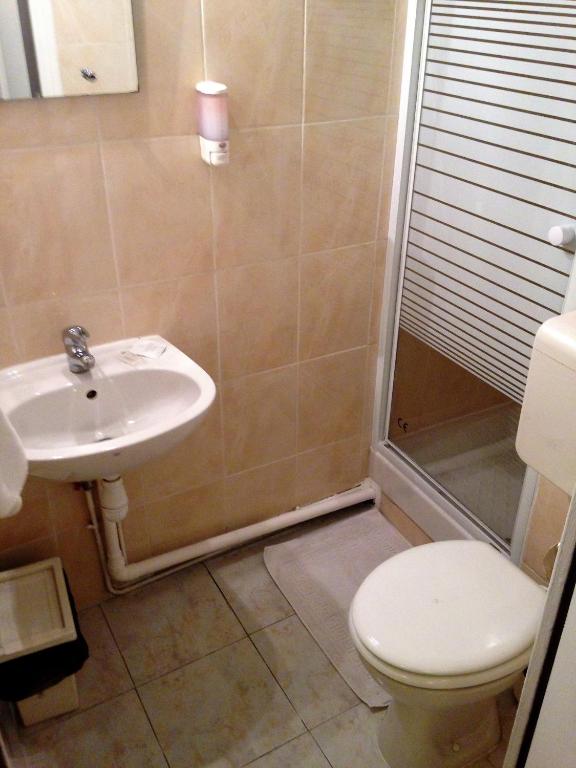 Hotel Montana Paris Lafayette - Resim 19