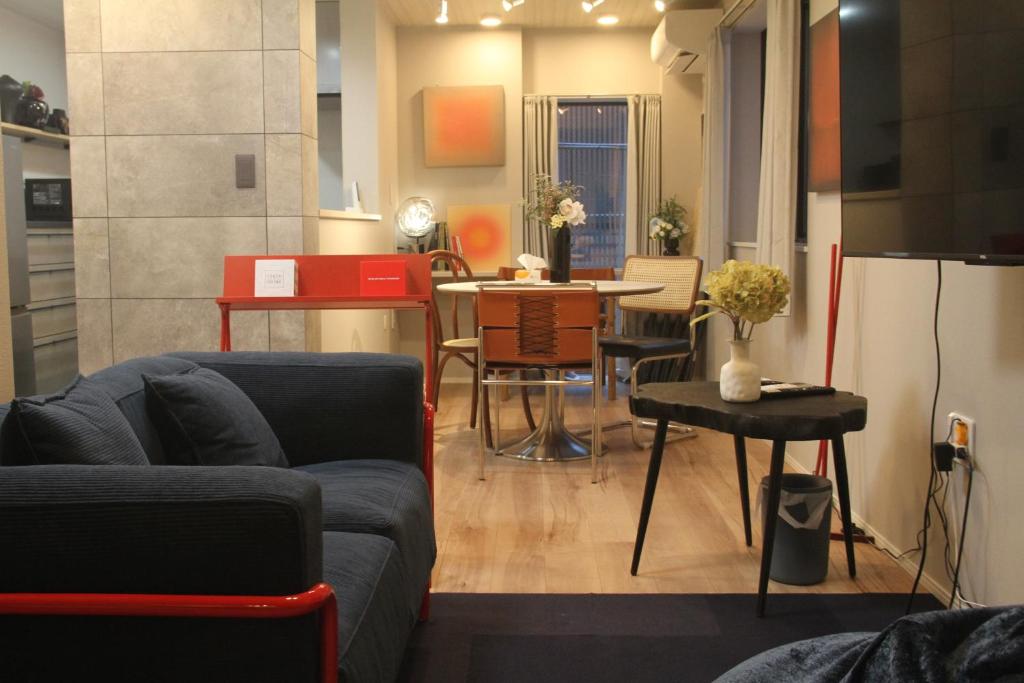 XQC398 Entire New Designer Home in Central Asakusa