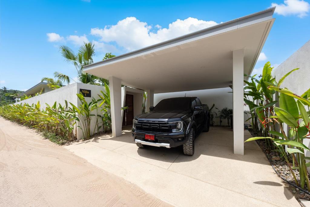 Gallery image of Anara Villa Samui in Mae Nam