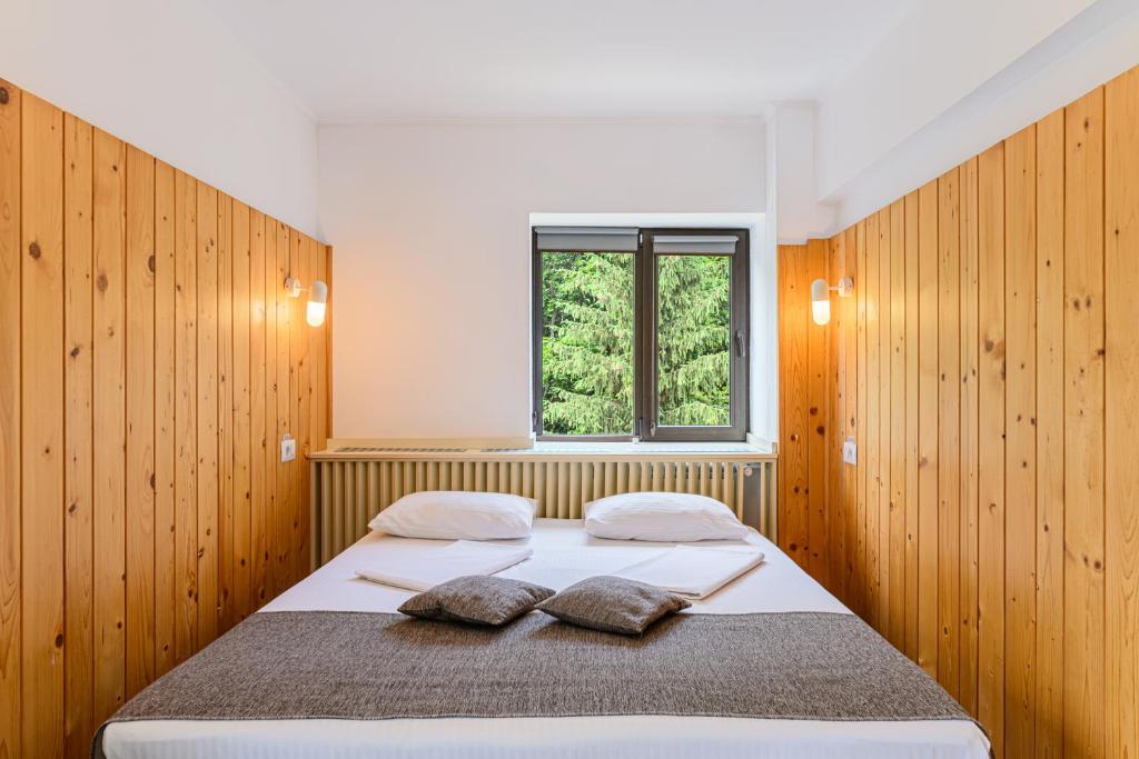 Complex Hotelier COTA O MIE - Standard Double Room With Spa Access