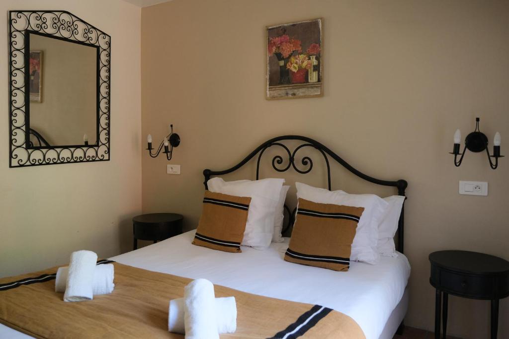 Hotel Le Magnan - Chambre Double Supérieure Avec Vue Sur Jardin