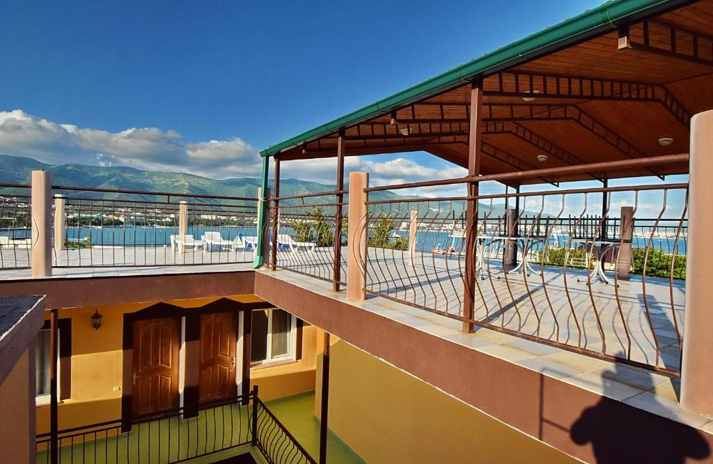 Hotel Kipr Gelendzhik - Housity