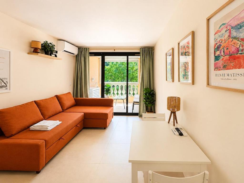 Cannes Francia, Getaway for 2, Pool & Sea
