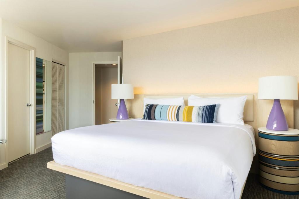 Hotel Murano - 