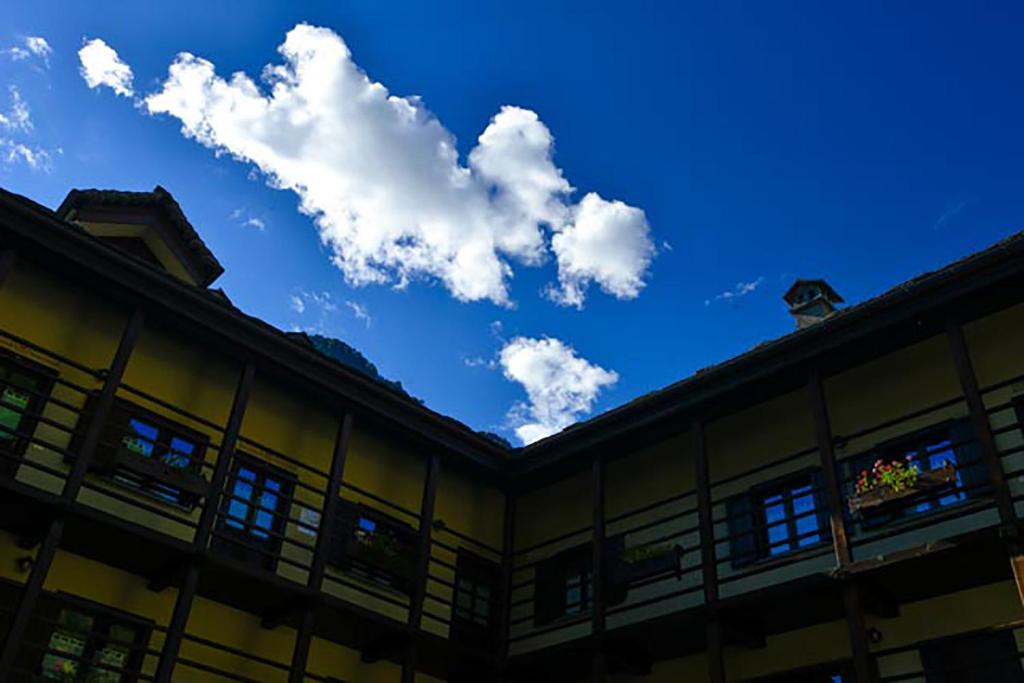 Budova, kde se hotel nachází