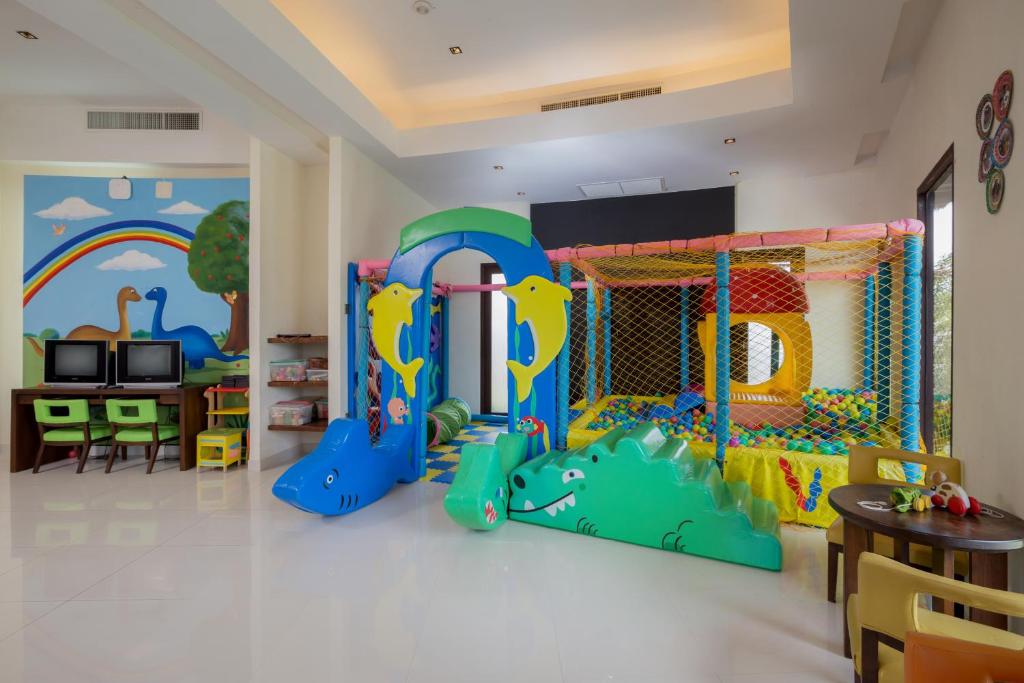 Dětský klub v ubytování The Vijitt Resort Phuket - SHA Extra Plus