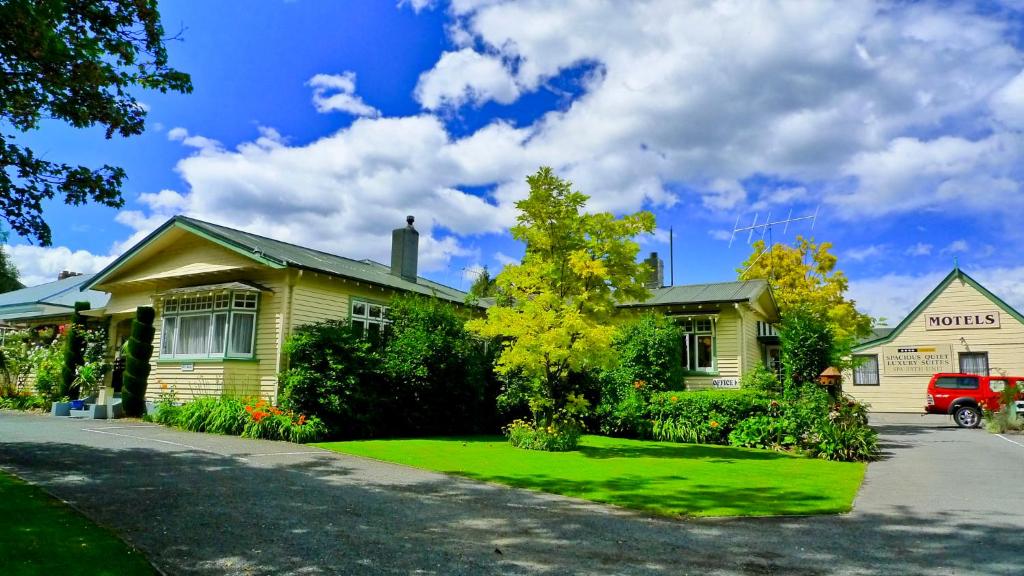 Glenalvon Lodge Motel - Resim 14