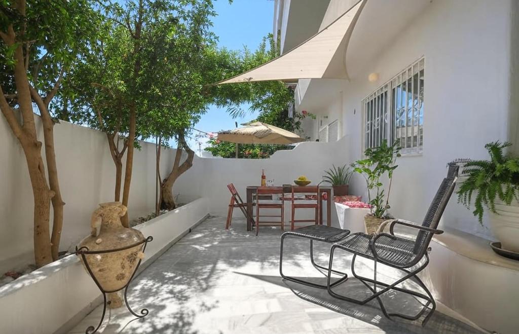 Casa Greca Private Yard, near Old Town, Prime Location