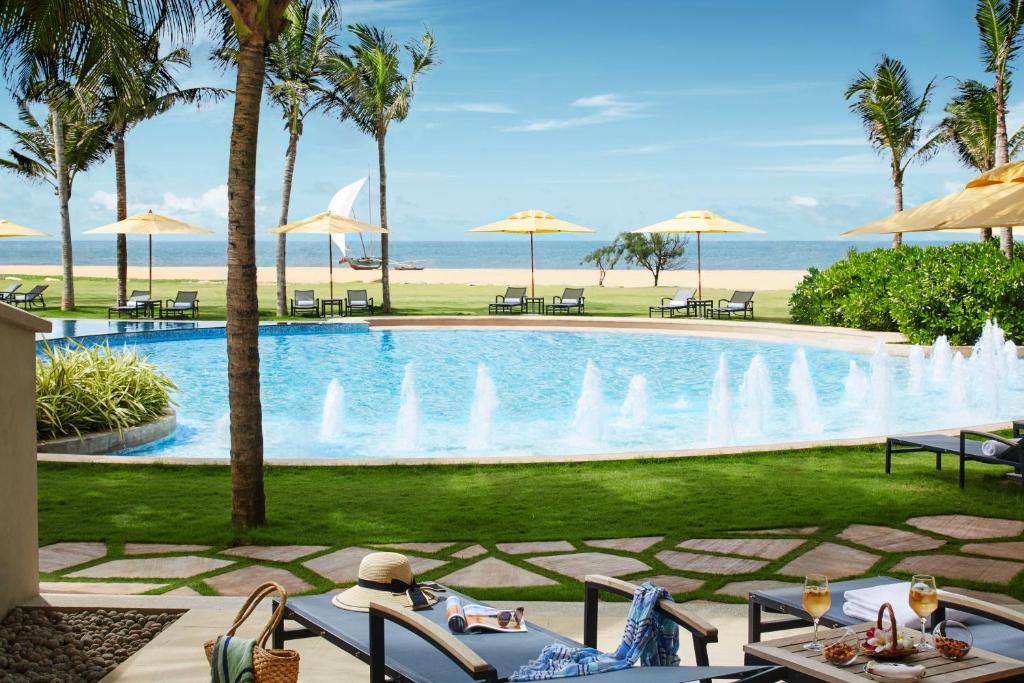 Bazén v ubytování Sentido Heritance Negombo nebo v jeho okolí